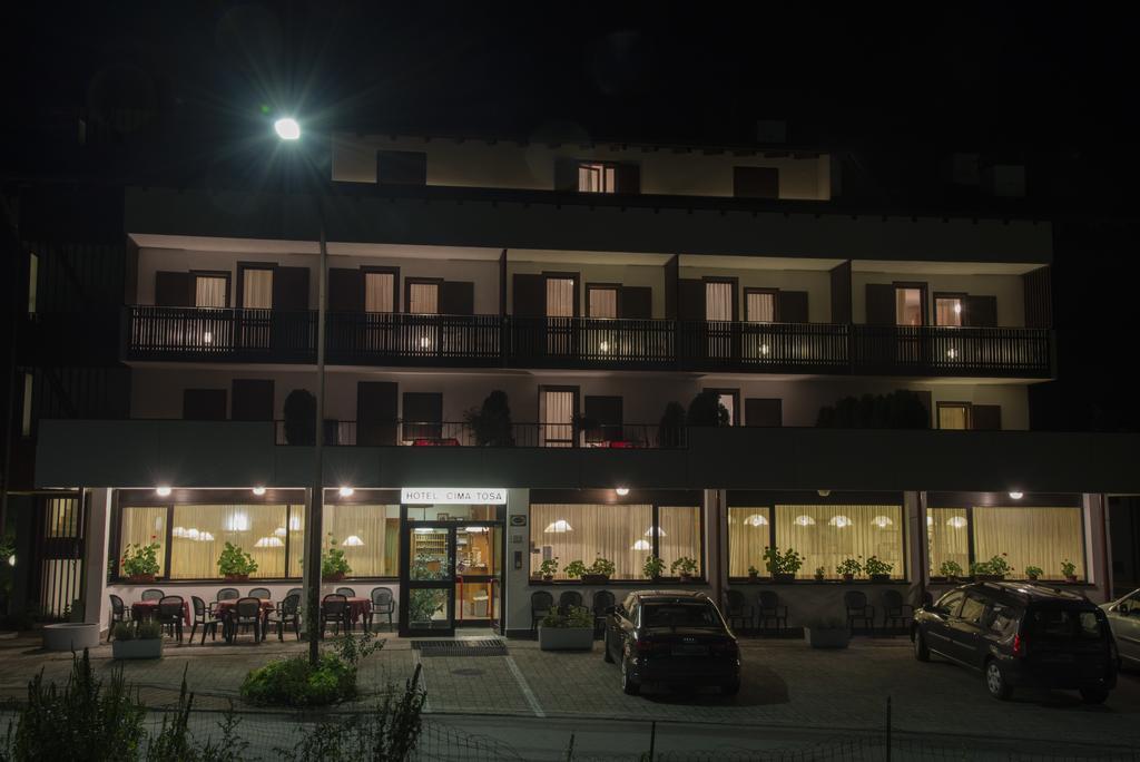 Hotel Cima Tosa San Lorenzo Dorsino Kültér fotó